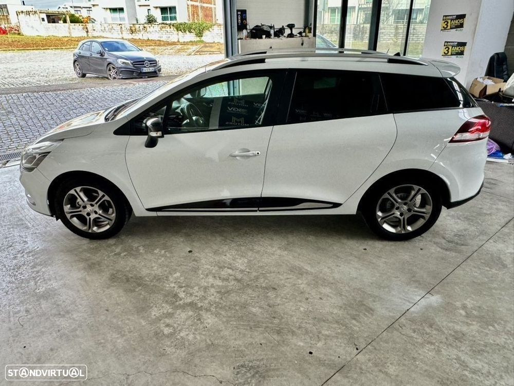 Renault Clio Sport Tourer 1.5 dCi Zen - 25