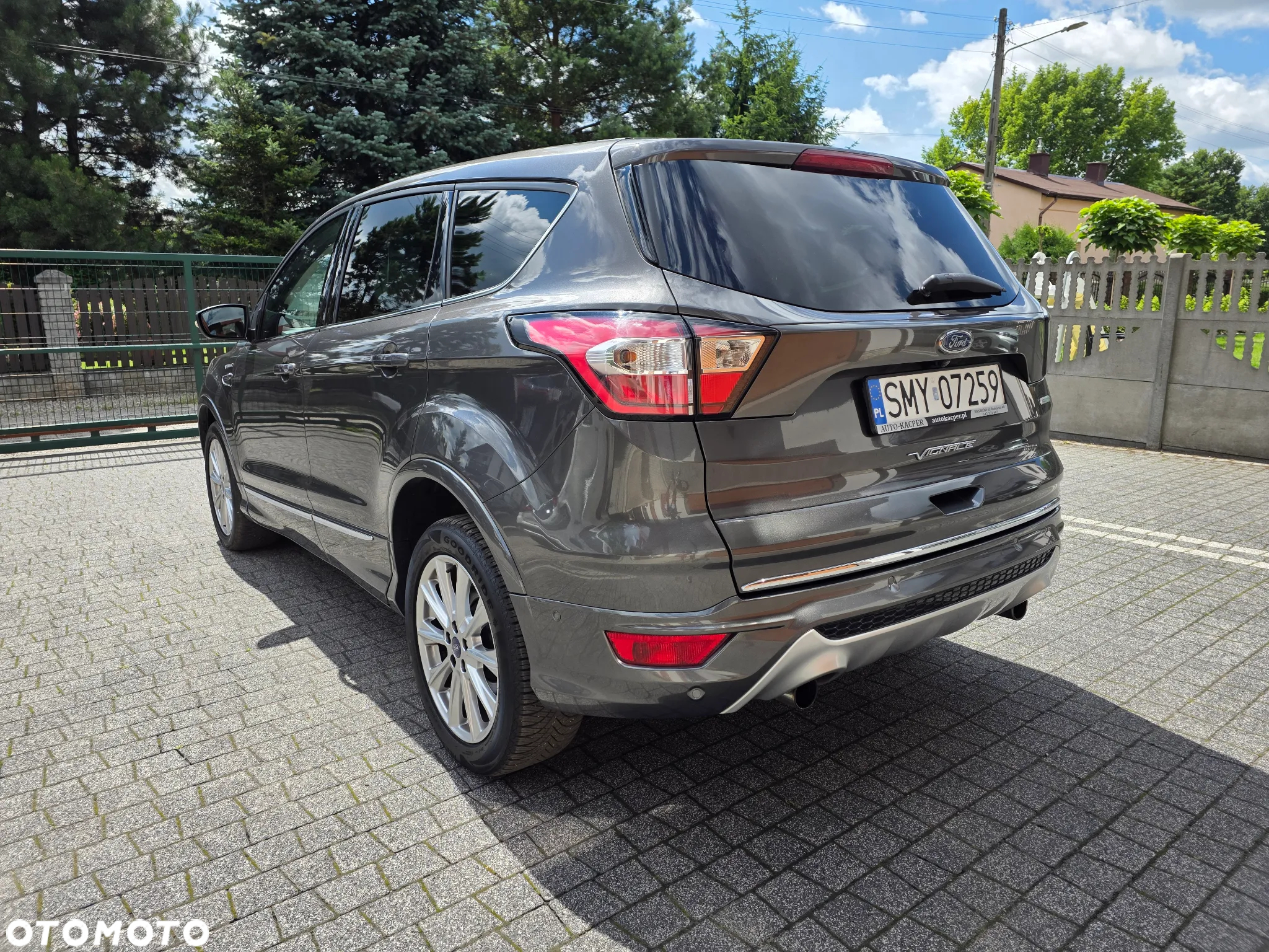 Ford Kuga 1.5 EcoBoost 4x4 Vignale - 3