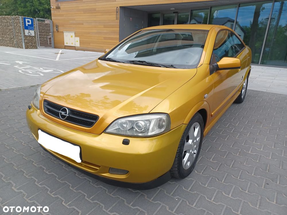 Opel Astra 2.2 Bertone - 9