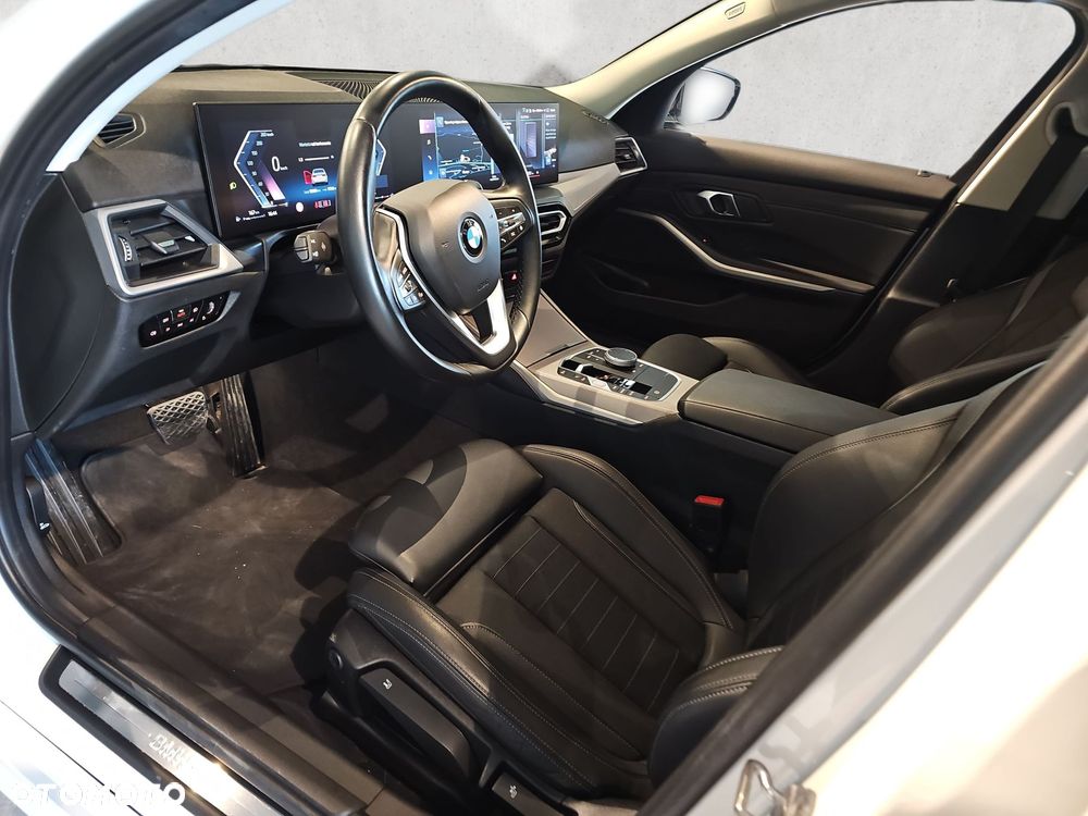 BMW Seria 3 318i Sport Line - 9