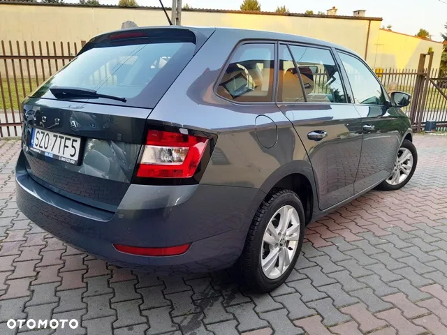 Skoda Fabia 1.0 TSI Style - 5
