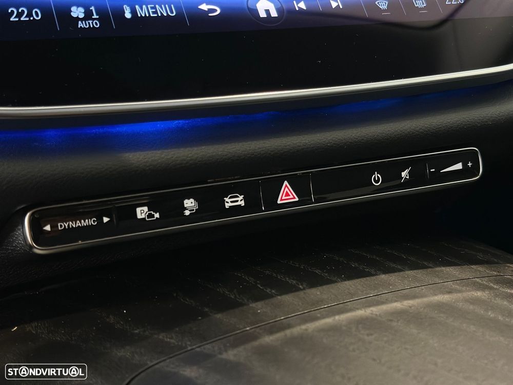 Mercedes-Benz E 300 de 4Matic All-Terrain - 30