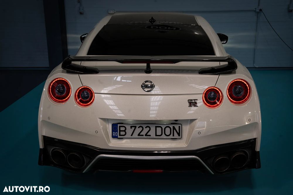 Nissan GT-R - 38