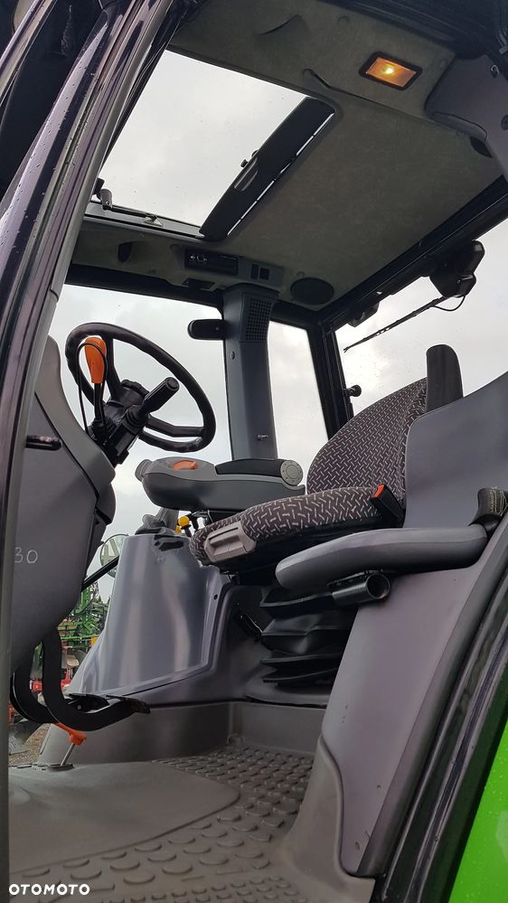 Deutz-Fahr Agrotron M620 2011R - 17