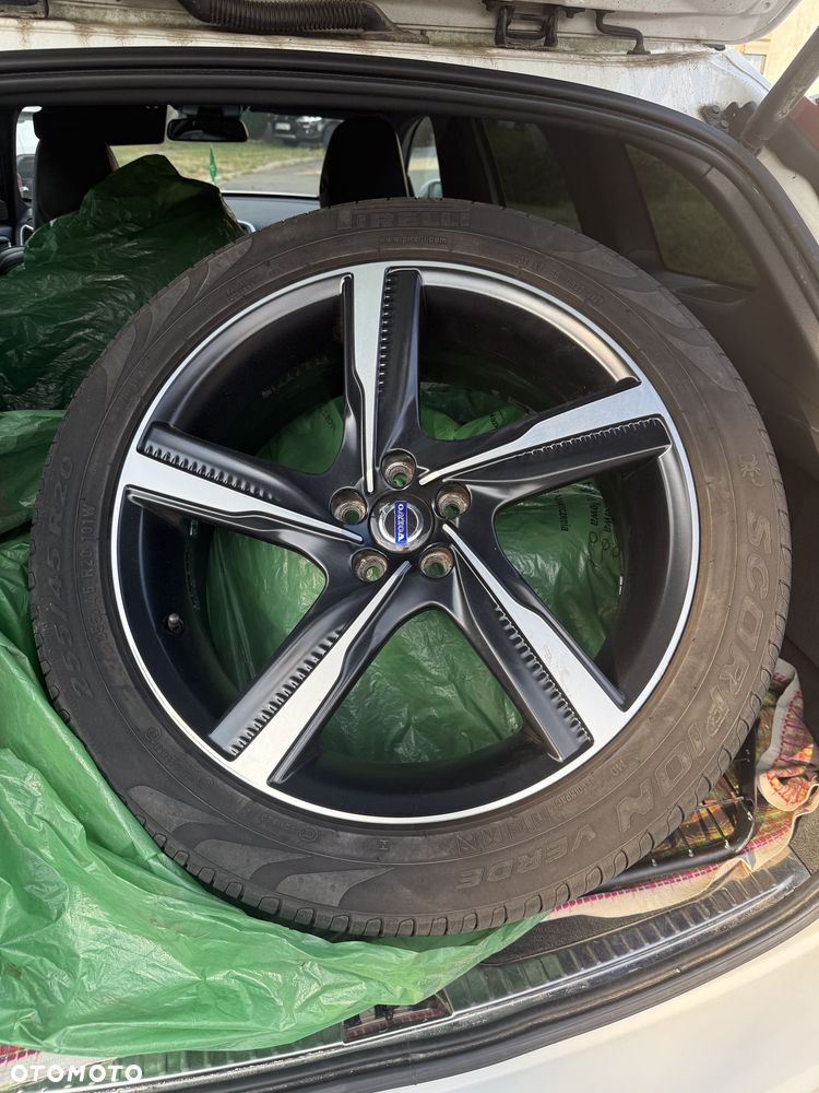Volvo XC 60 D5 AWD RDesign - 7