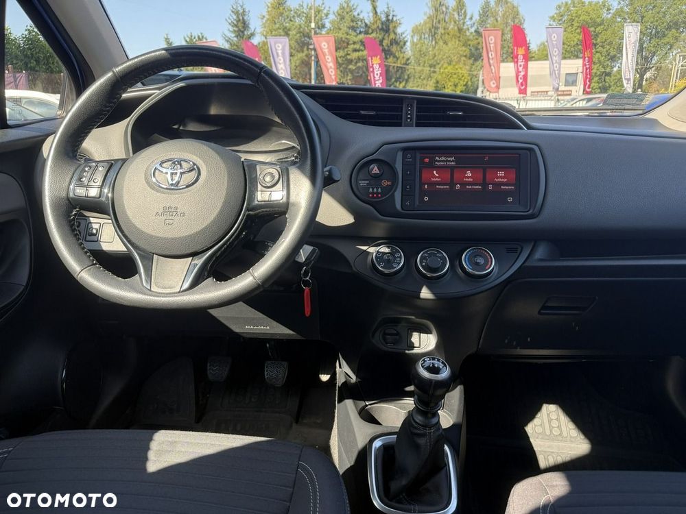 Toyota Yaris 1.5 Premium - 12