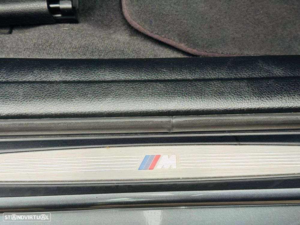 BMW 320 d Touring Auto Pack M - 39