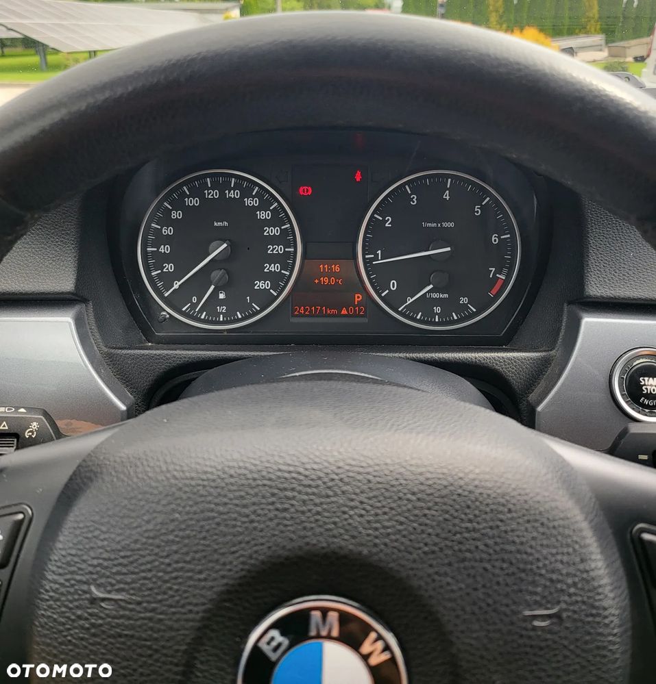 BMW Seria 3 320i Edition Sport - 22