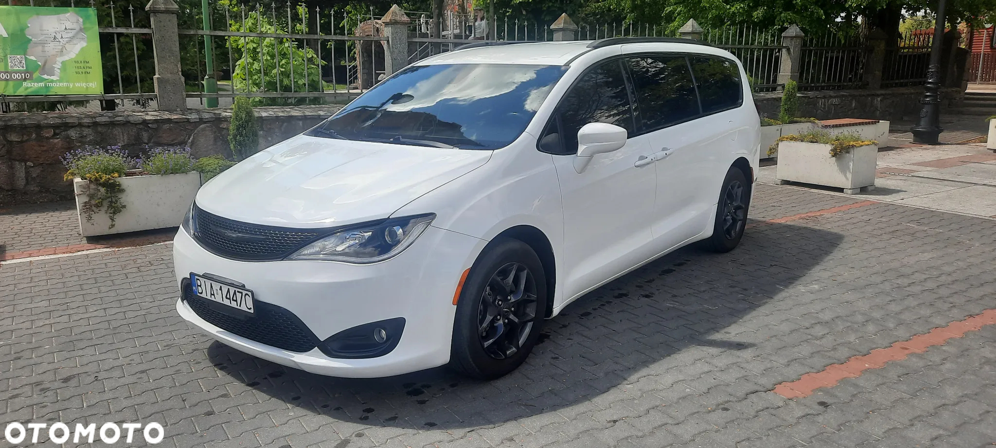 Chrysler Pacifica - 10