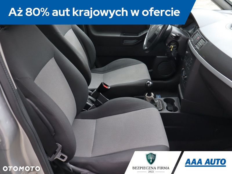 Opel Meriva - 10