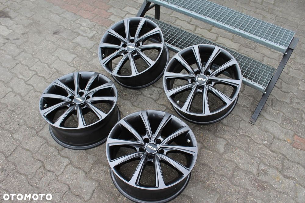 OXXO 18cali 5x112 ET20 8J AUDI BMW SKODA VW - 6