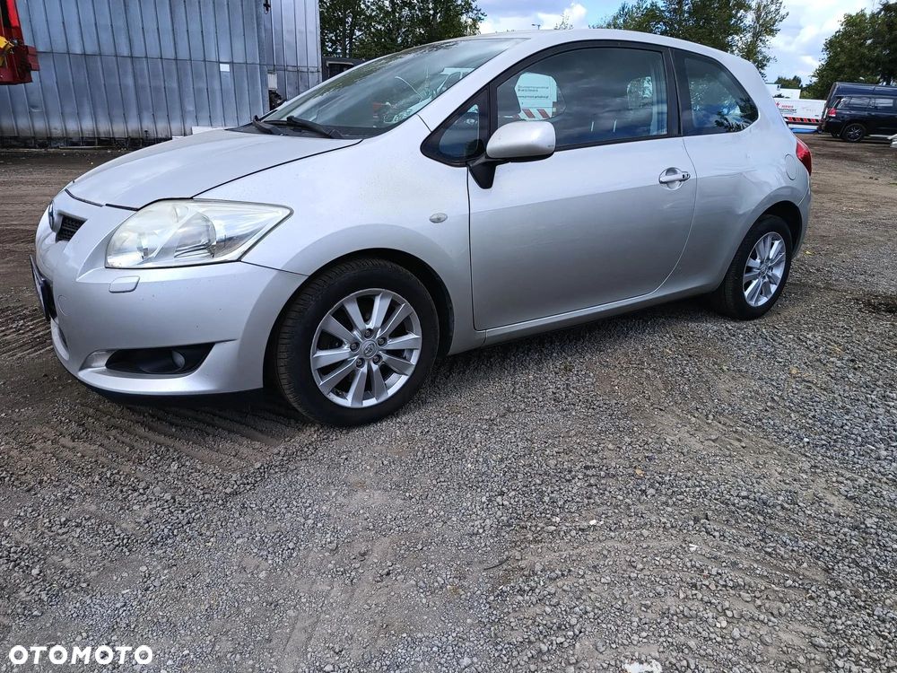 Toyota Auris 2.0 D-4D Luna - 4