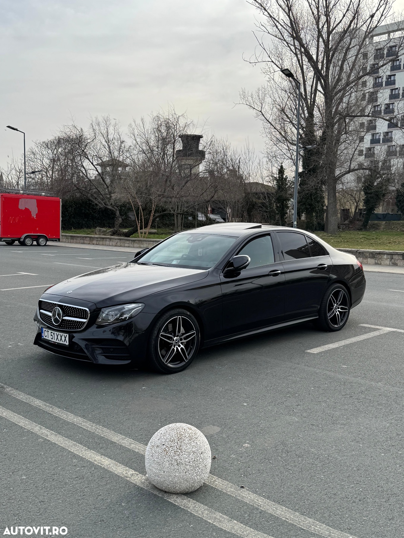 Mercedes-Benz E - 15