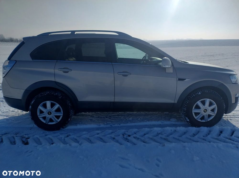 Chevrolet Captiva 2.2 D LTZ - 5