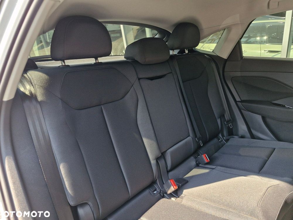Audi Q3 Sportback 35 TFSI mHEV S tronic - 24