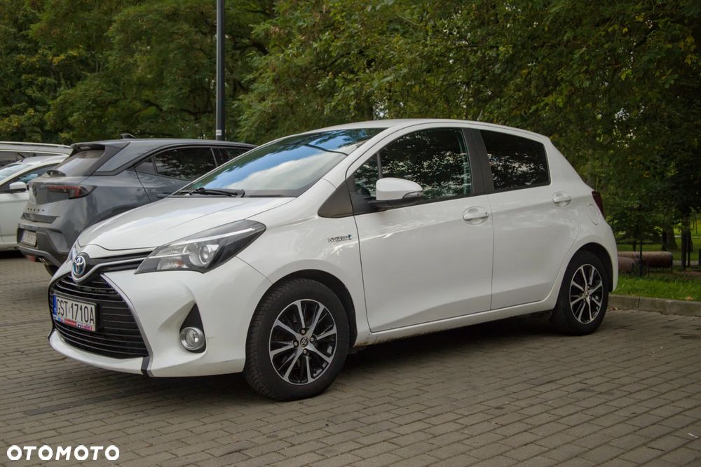 Toyota Yaris - 4