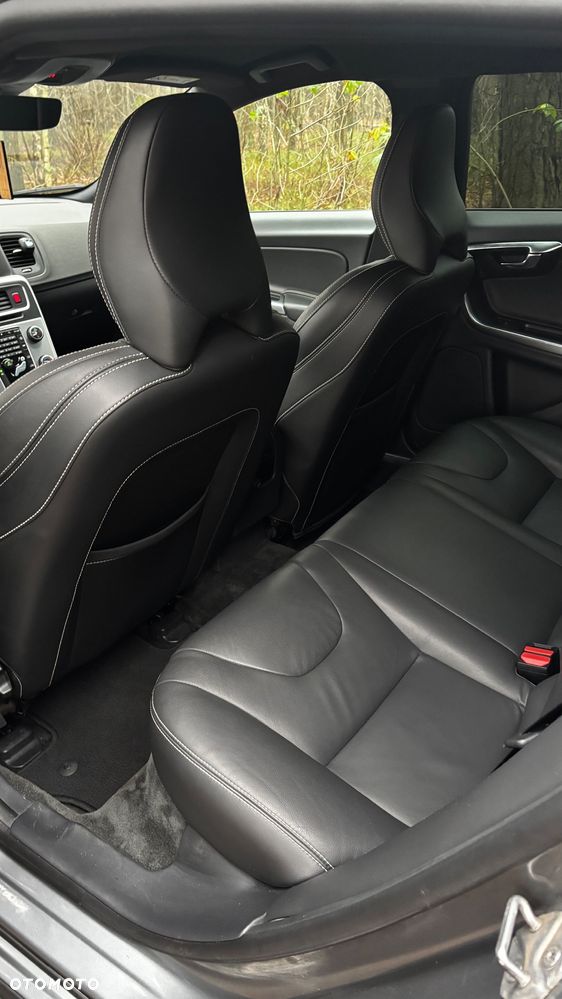 Volvo V60 D2 Drive-E Kinetic - 8