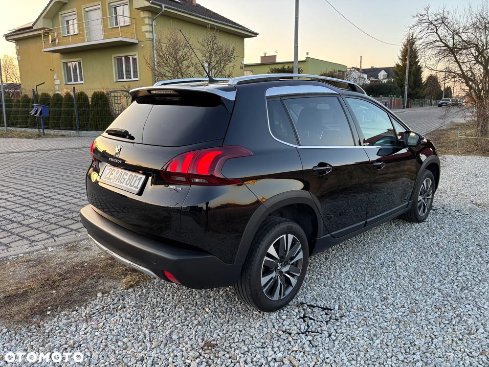 Peugeot 2008 1.6 BlueHDi Allure - 17