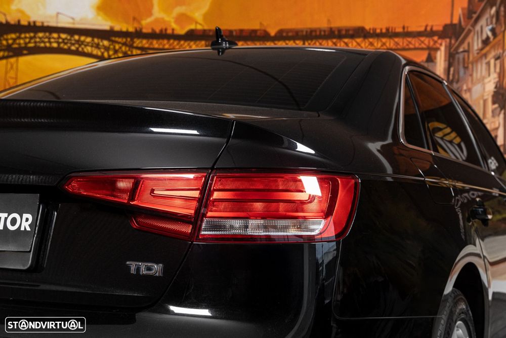 Audi A4 2.0 TDI S tronic - 7