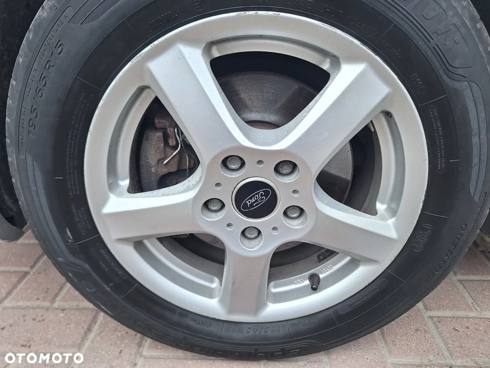 Ford C-MAX 1.6 TDCi Ambiente - 6
