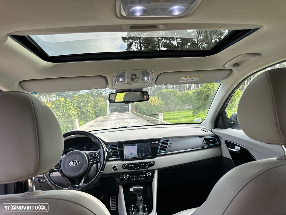 Kia Niro 1.6 GDi PHEV Tech - 31