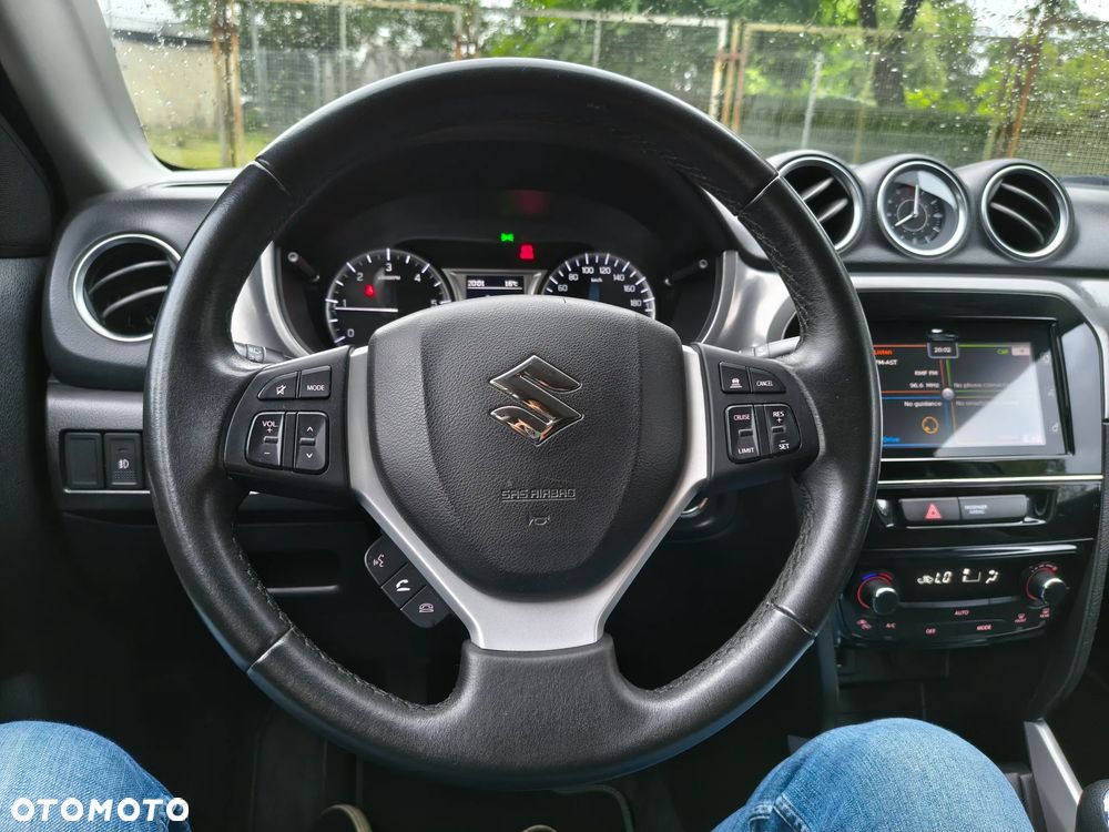 Suzuki Vitara - 38