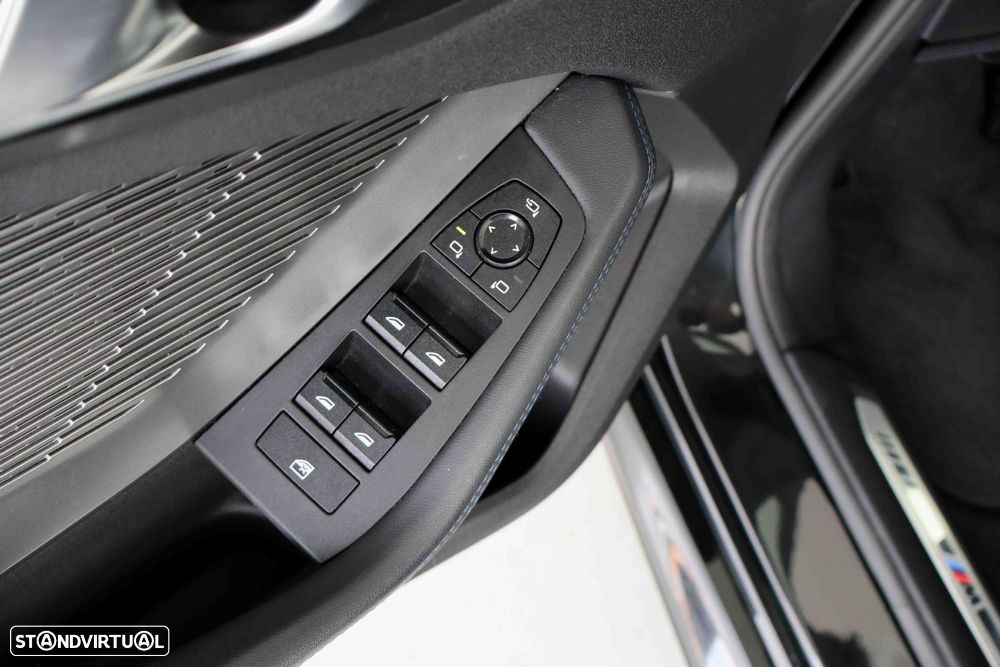 BMW 116 Pack Desportivo M - 15