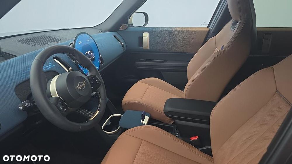 MINI Countryman C mHEV Linia Favoured - 8
