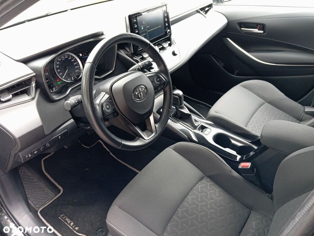 Toyota Corolla 1.8 Hybrid Comfort - 10