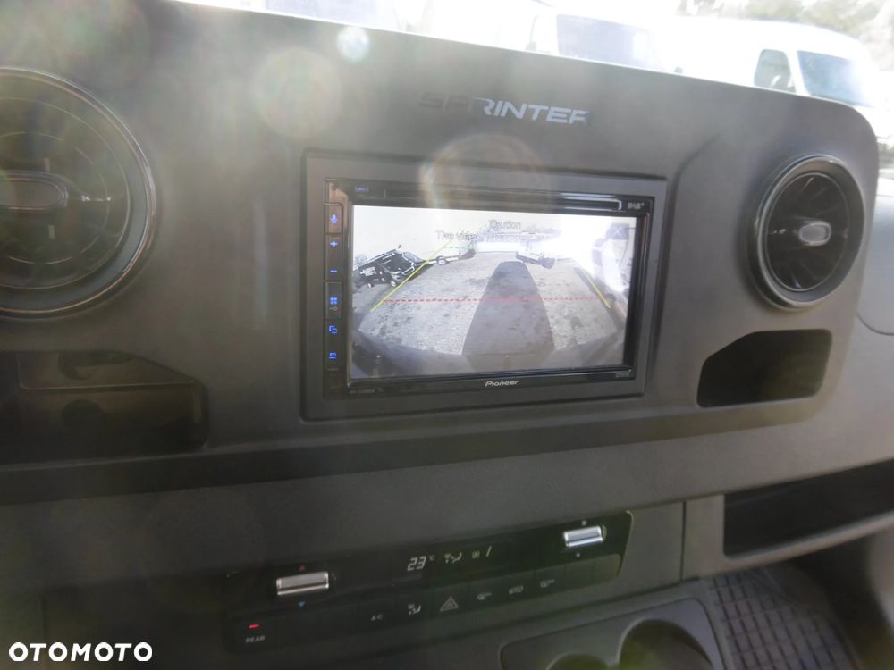 Mercedes-Benz Sprinter Long PRO 907.235 - 8