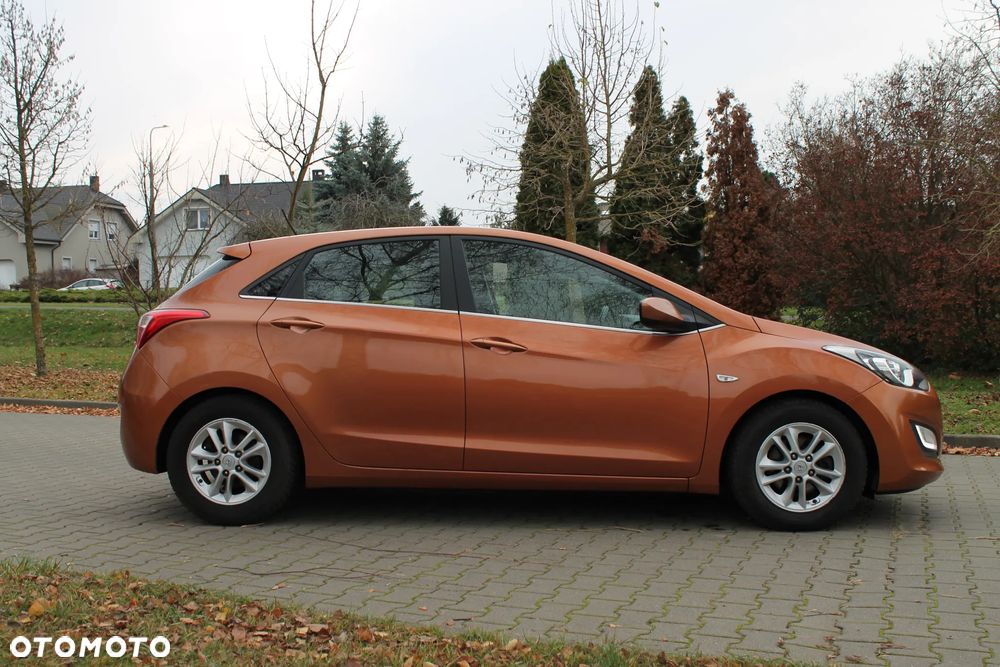 Hyundai i30 1.6 CRDi Premium - 22