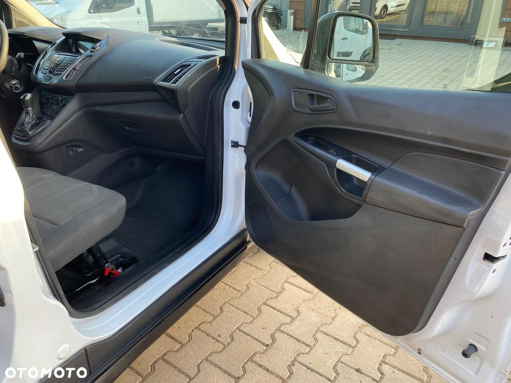 Ford CONNECT - 19