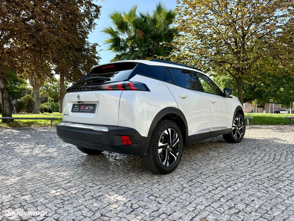 Peugeot e-2008 Allure - 5