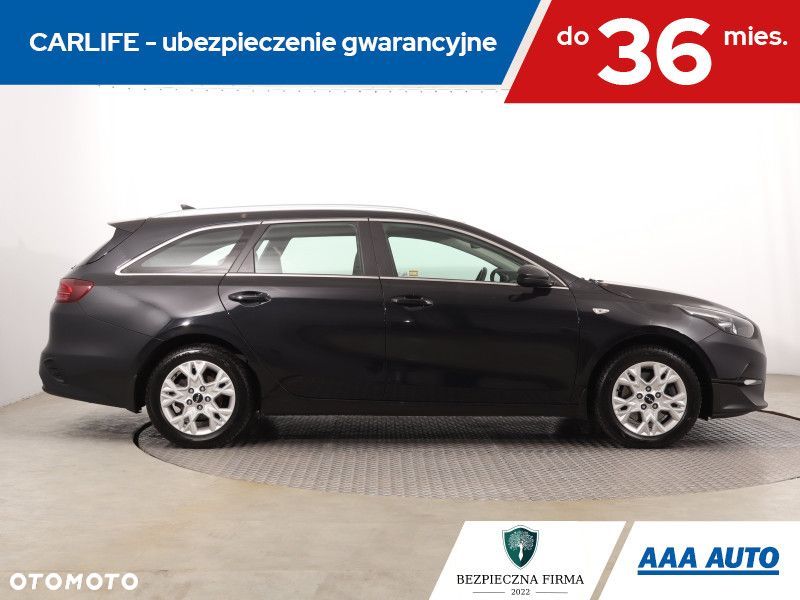 Kia Ceed - 8