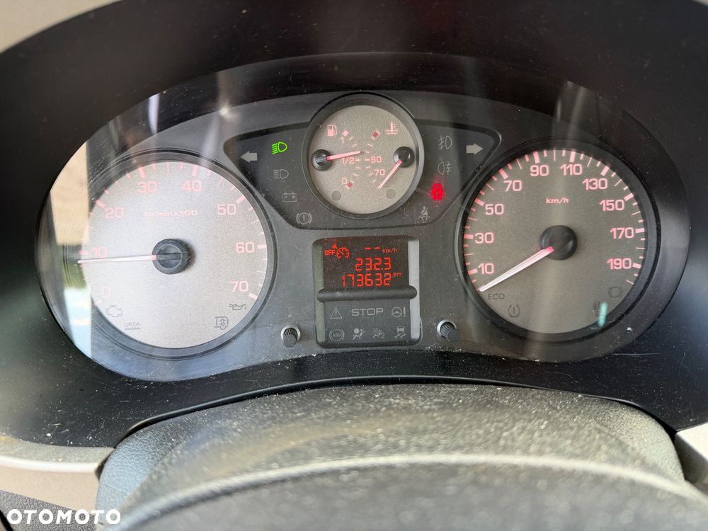 Peugeot Partner 1.6 BlueHDi Active - 17