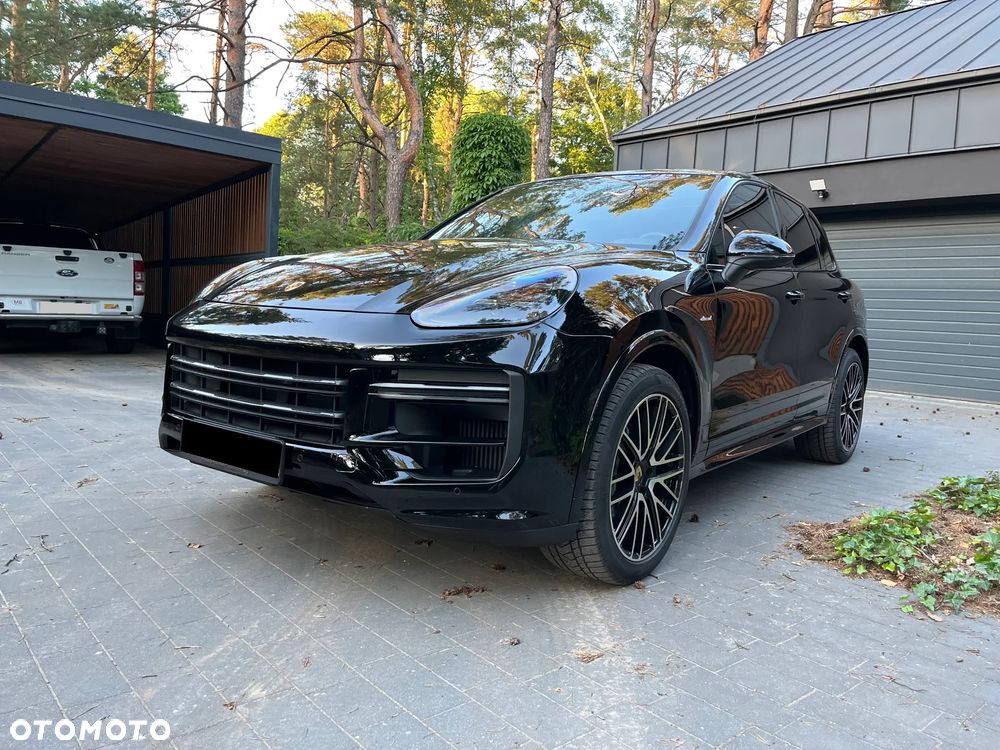 Porsche Cayenne Platinum Edition - 1