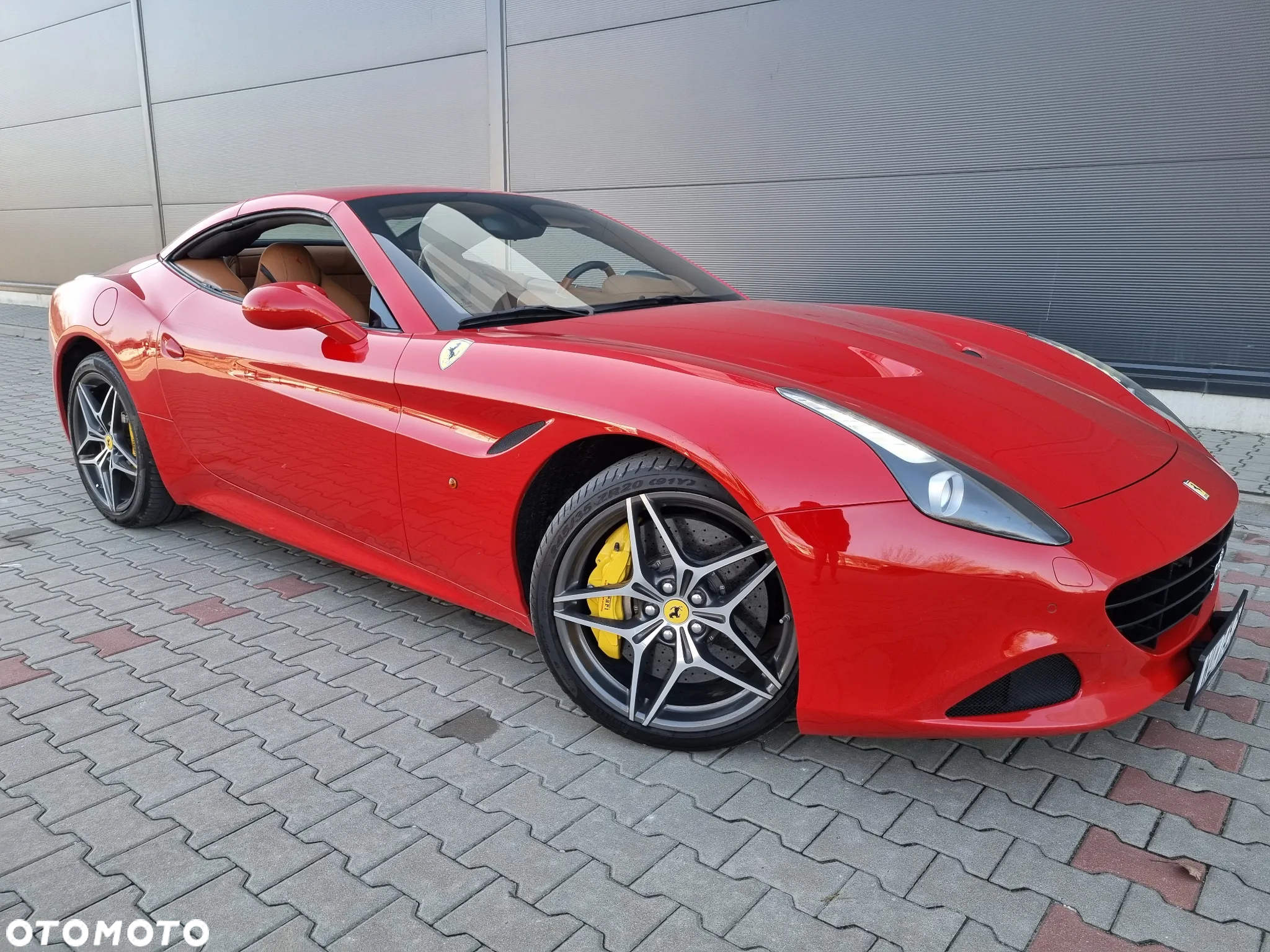 Ferrari California T - 8