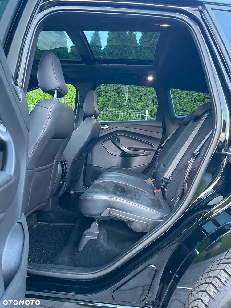 Ford Kuga 2.0 TDCi 4x4 ST-Line - 18