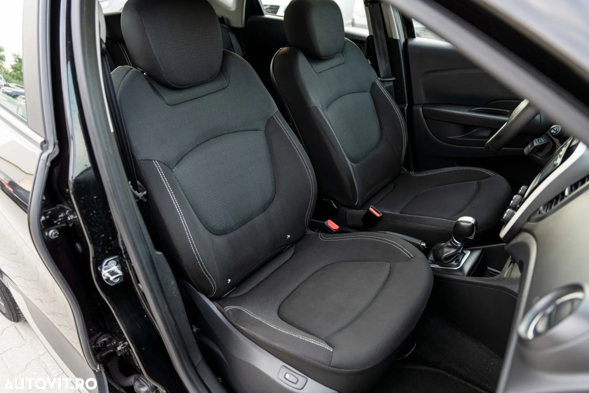 Renault Captur dCi EDC Zen - 15