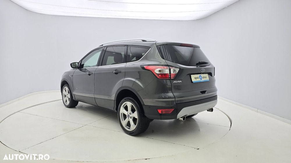 Ford Kuga - 8
