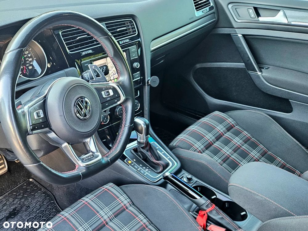 Volkswagen Golf VII 2.0 TSI BMT GTI Performance DSG - 9