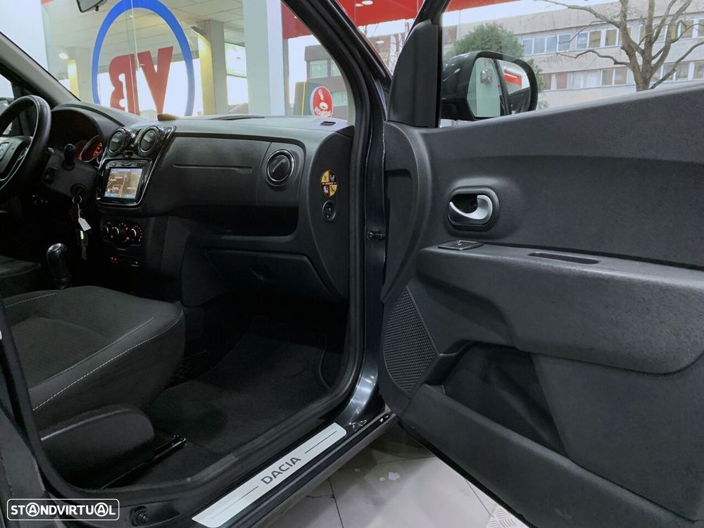 Dacia Lodgy 1.2 TCe Confort 7L - 10
