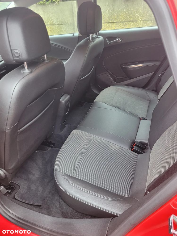 Opel Astra 1.7 CDTI DPF - 18