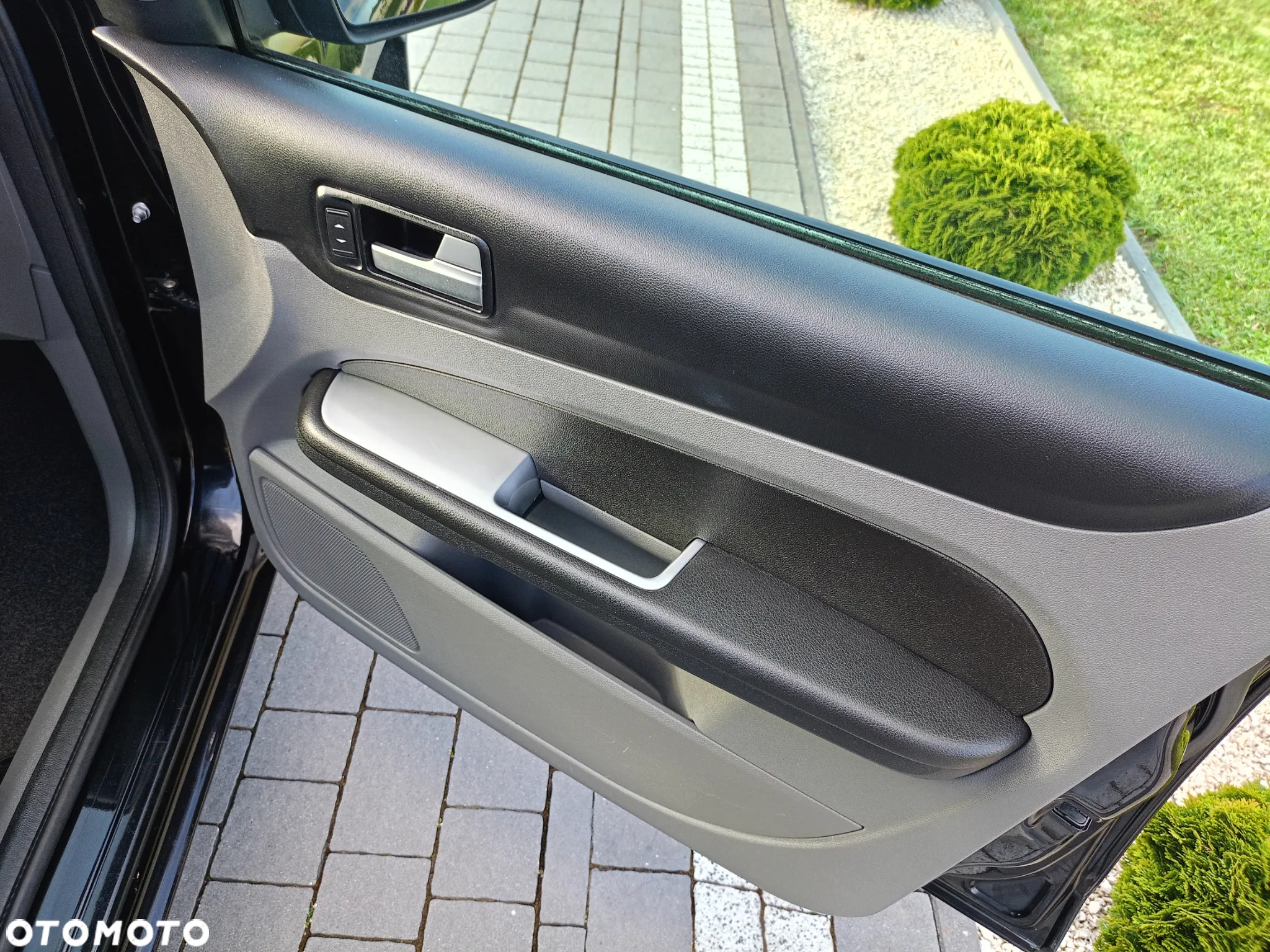 Ford Focus 1.8 Fun - 26