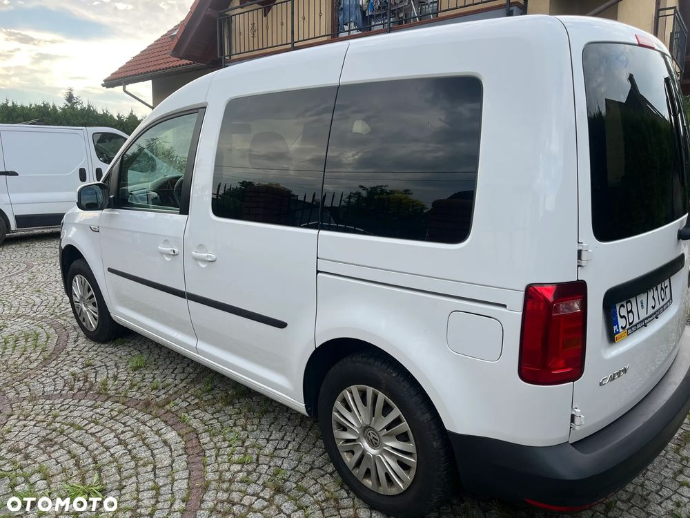 Volkswagen Caddy - 9