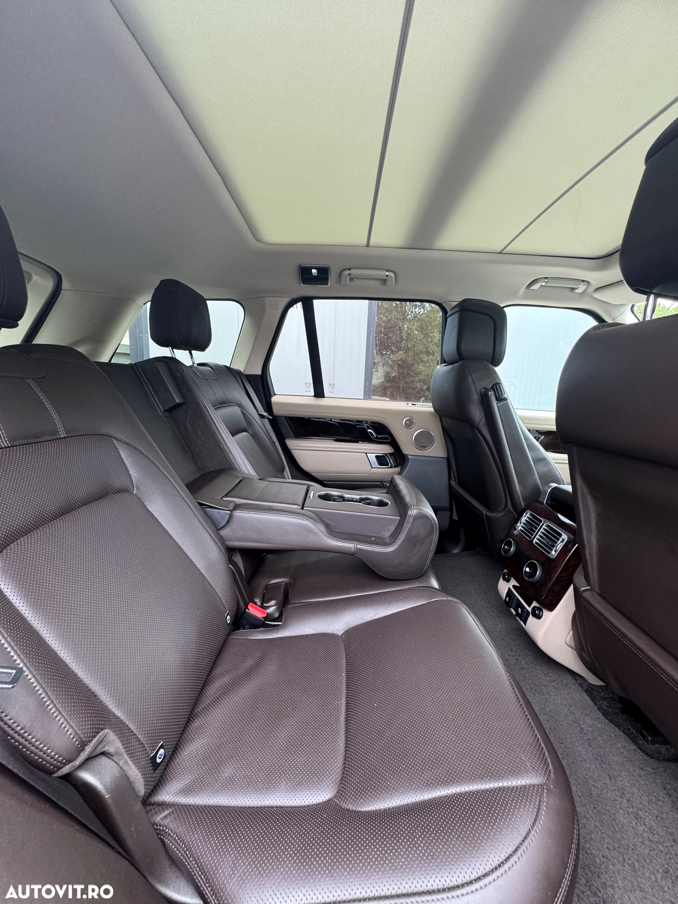 Land Rover Range Rover 3.0L SDV6 Vogue - 15