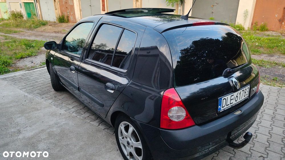 Renault Clio - 20