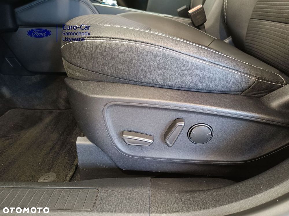 Ford Kuga 2.5 Duratec PHEV TITANIUM X - 18