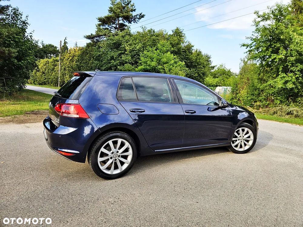 Volkswagen Golf 2.0 TDI BlueMotion Technology Edition - 10
