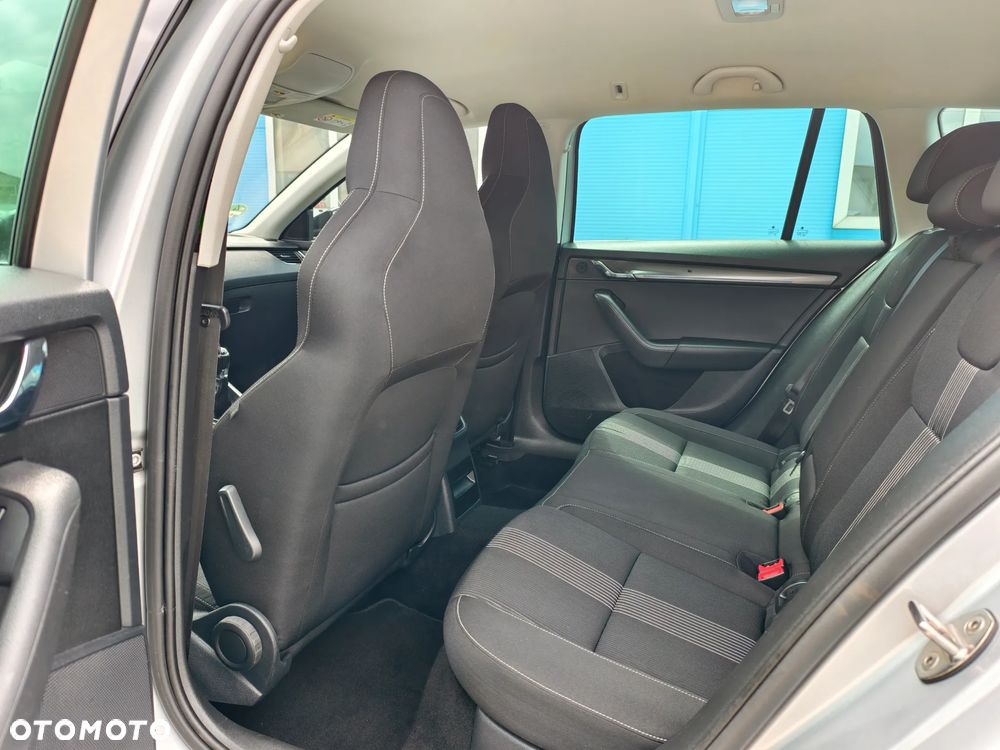 Skoda Octavia 2.0 TDI Soleil - 13